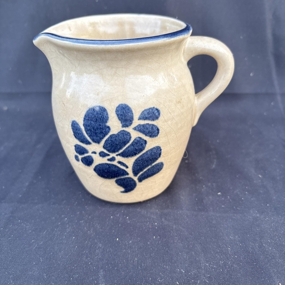 Pfaltzgraff Folk Art Creamer Syrup 4.5" x 3" Tan & Blue #024